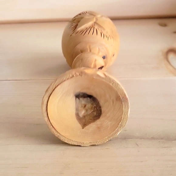 Handcarved Israel Olive Wood Chalice - Picture 6 of 6